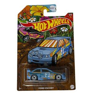 Hot Wheels Ford Escort 1/5 V1405 Series New Carded Diecast